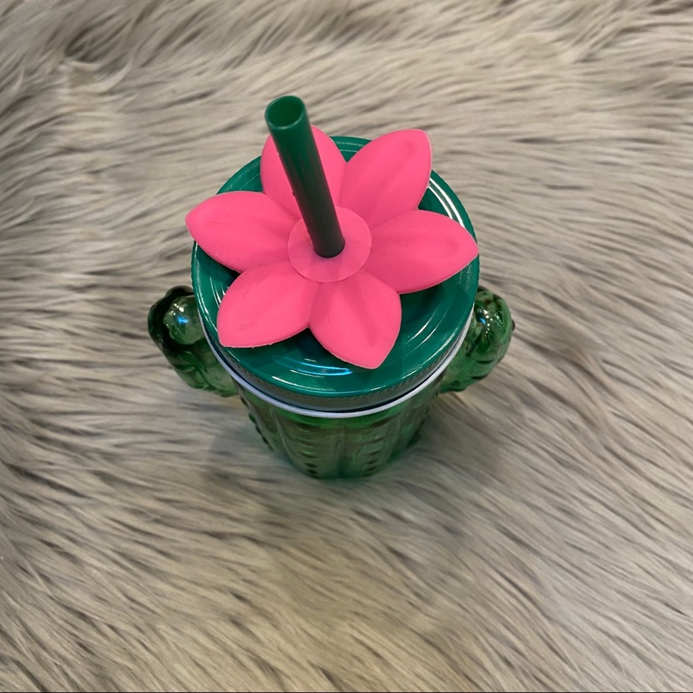 ❌SOLD❌ Pier 1 | Glass Cactus Tumbler with Lid 🌵 - Picture 4 of 5